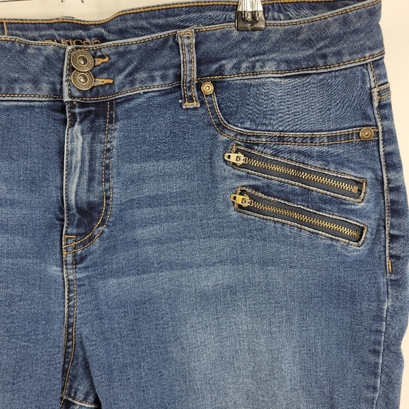 Maurices Womens Front Zip Pocket Skinny Jeans Size XXL - Picture 4 of 8